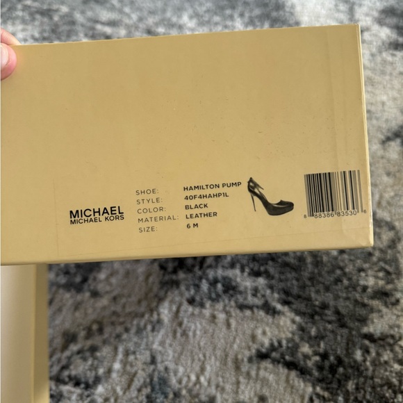Michael Kors Hamilton Pumps 6M - Picture 7 of 8